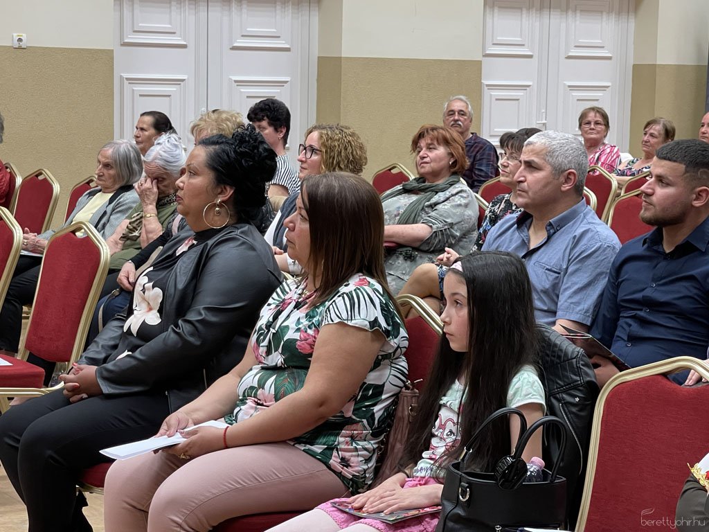 Együtt, szabadon - kiállításmegnyitó28